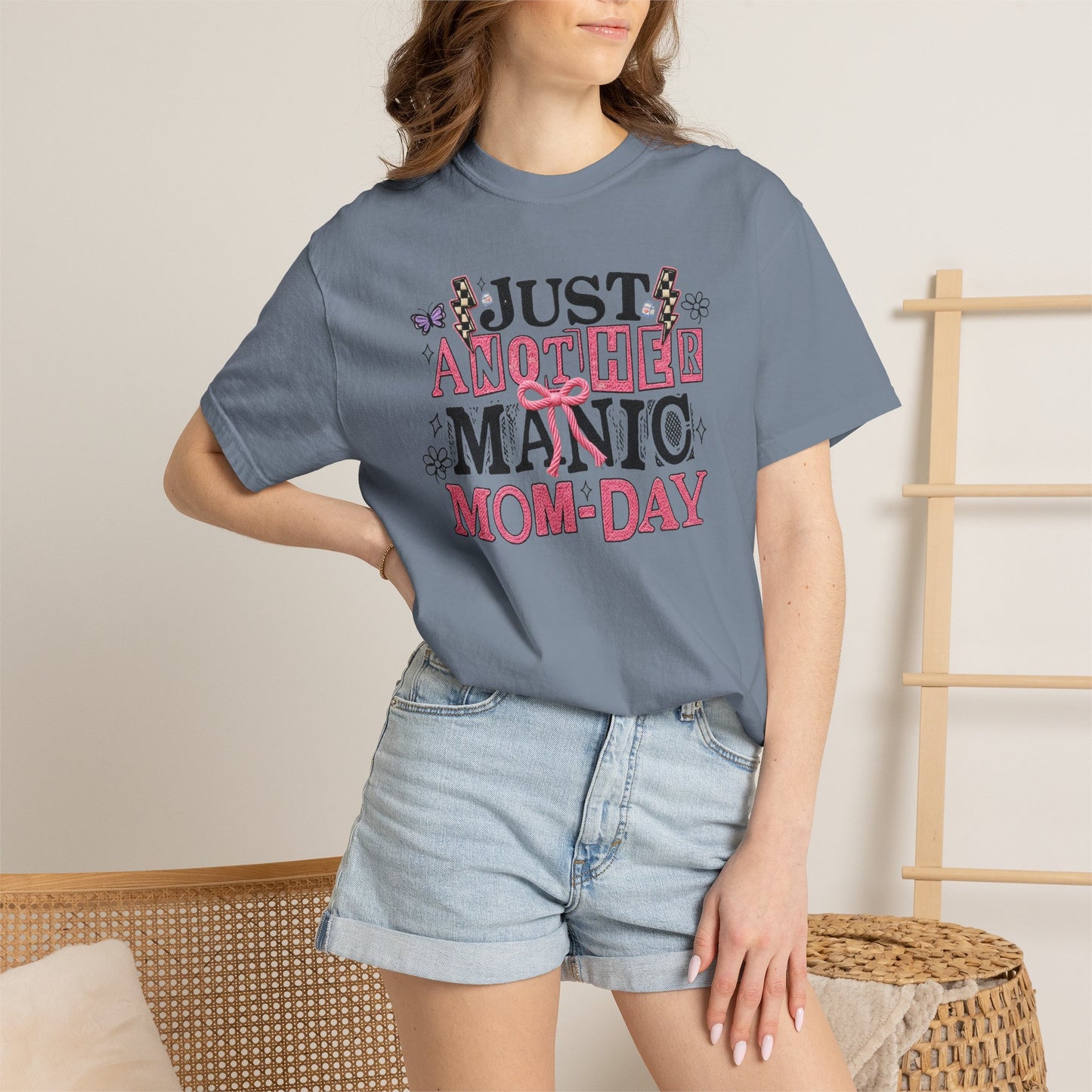 Manic Mom-Day Comfort Colors Unisex Shirt