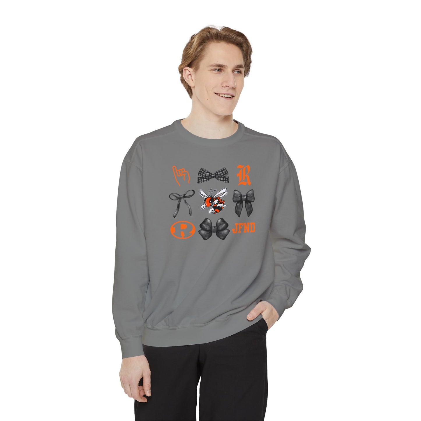 The GRID Rockwall Comfort Colors Sweater