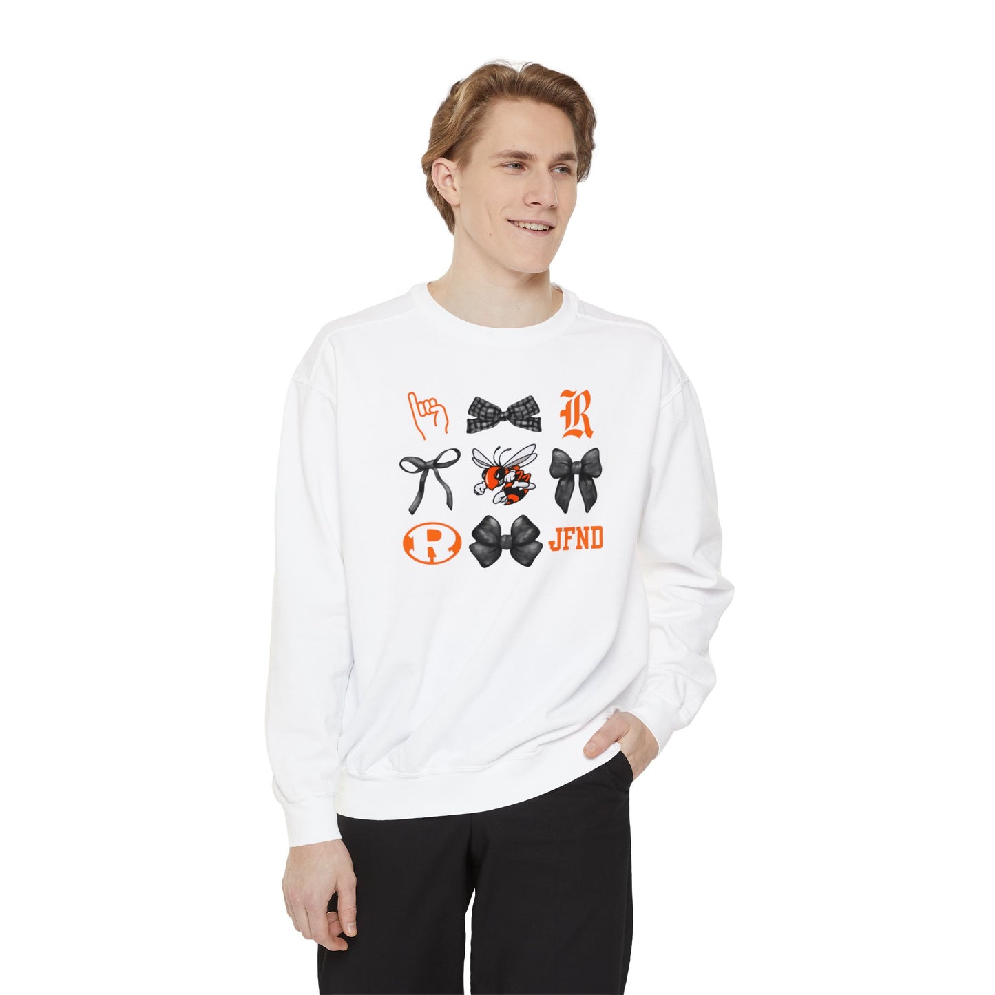 The GRID Rockwall Comfort Colors Sweater