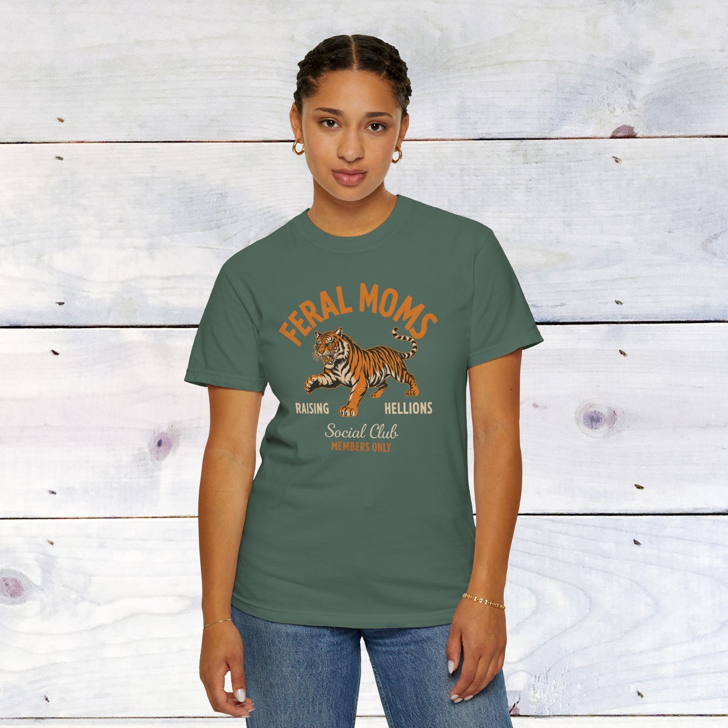 Feral Moms Comfort Colors Unisex Shirt