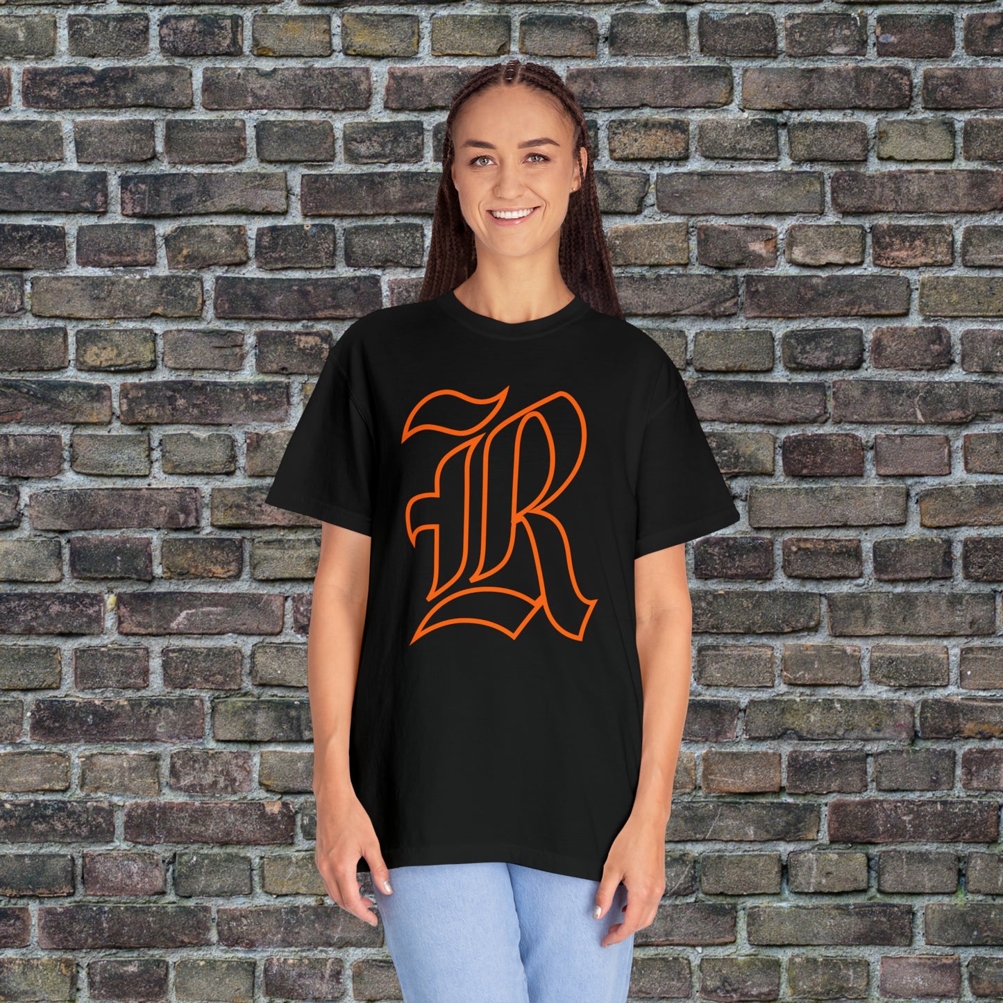 The Original Rockwall R Outline - Comfort Colors T