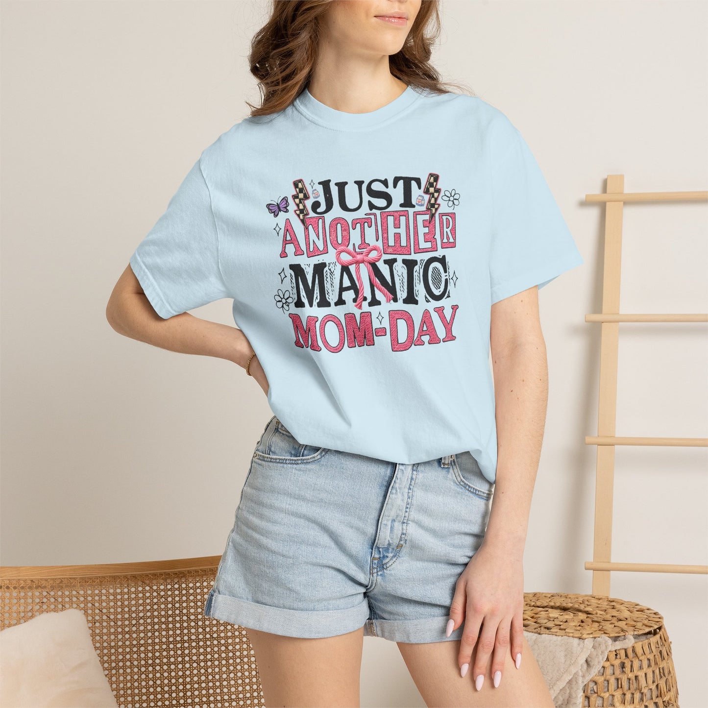 Manic Mom-Day Comfort Colors Unisex Shirt