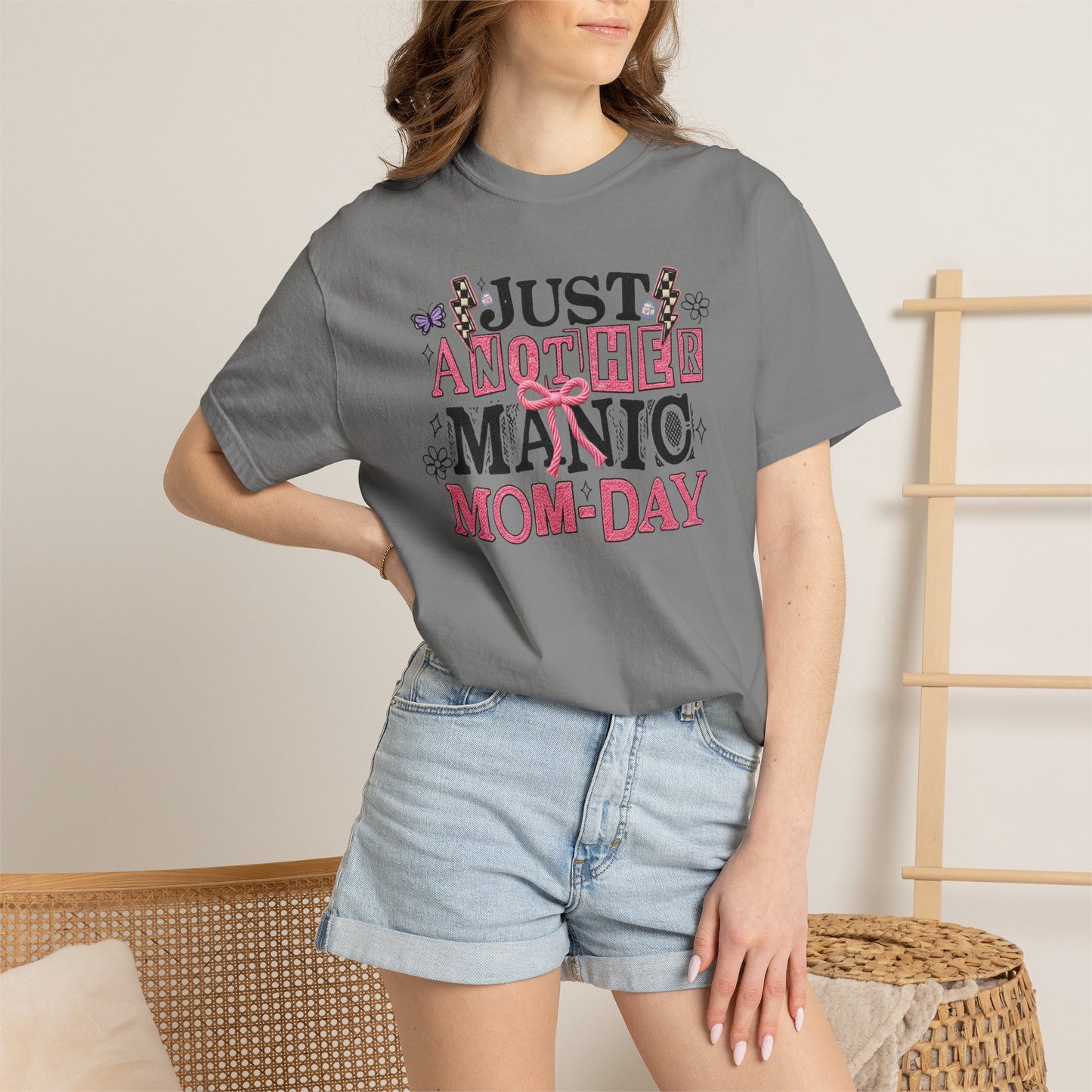 Manic Mom-Day Comfort Colors Unisex Shirt