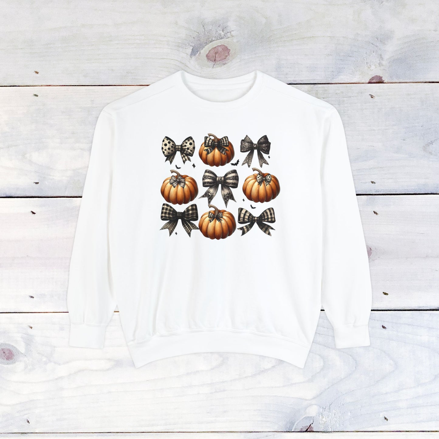 Pumkins and Bows- Comfort Colors Sweater