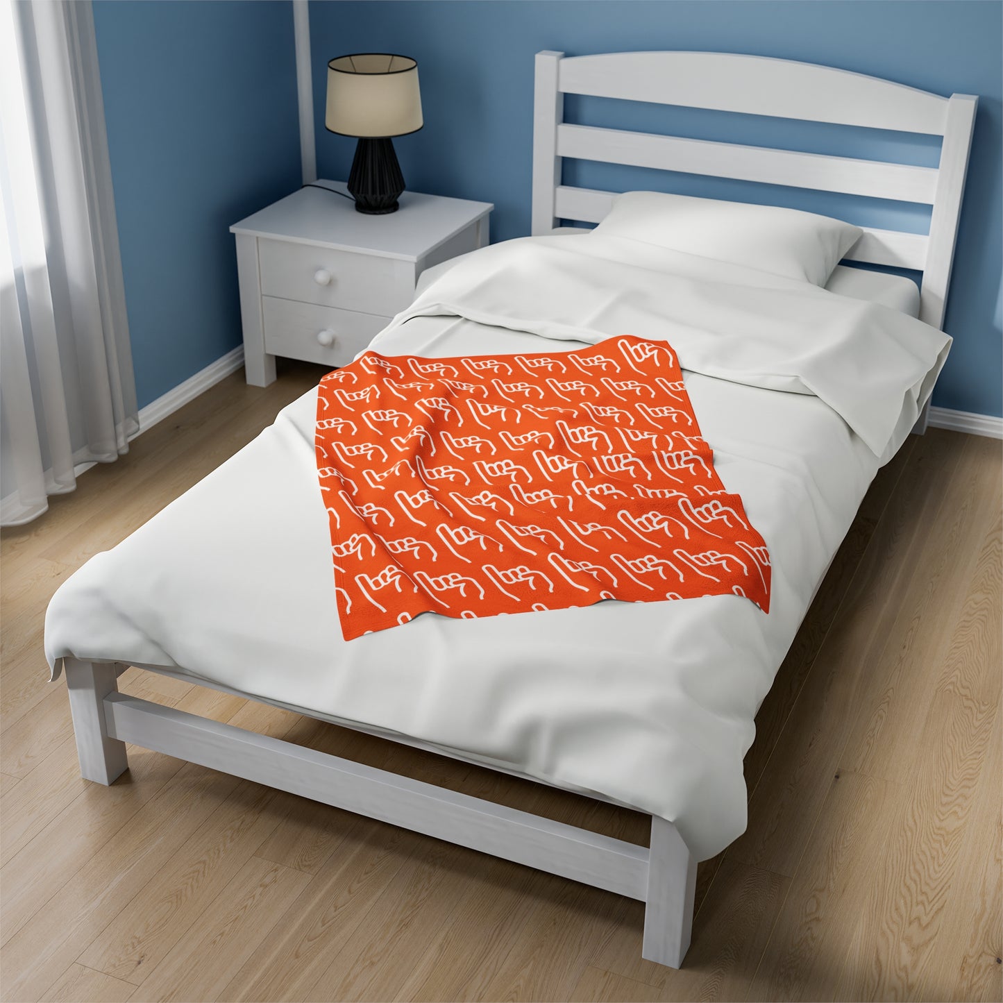 Stingers Up Rockwall Blanket