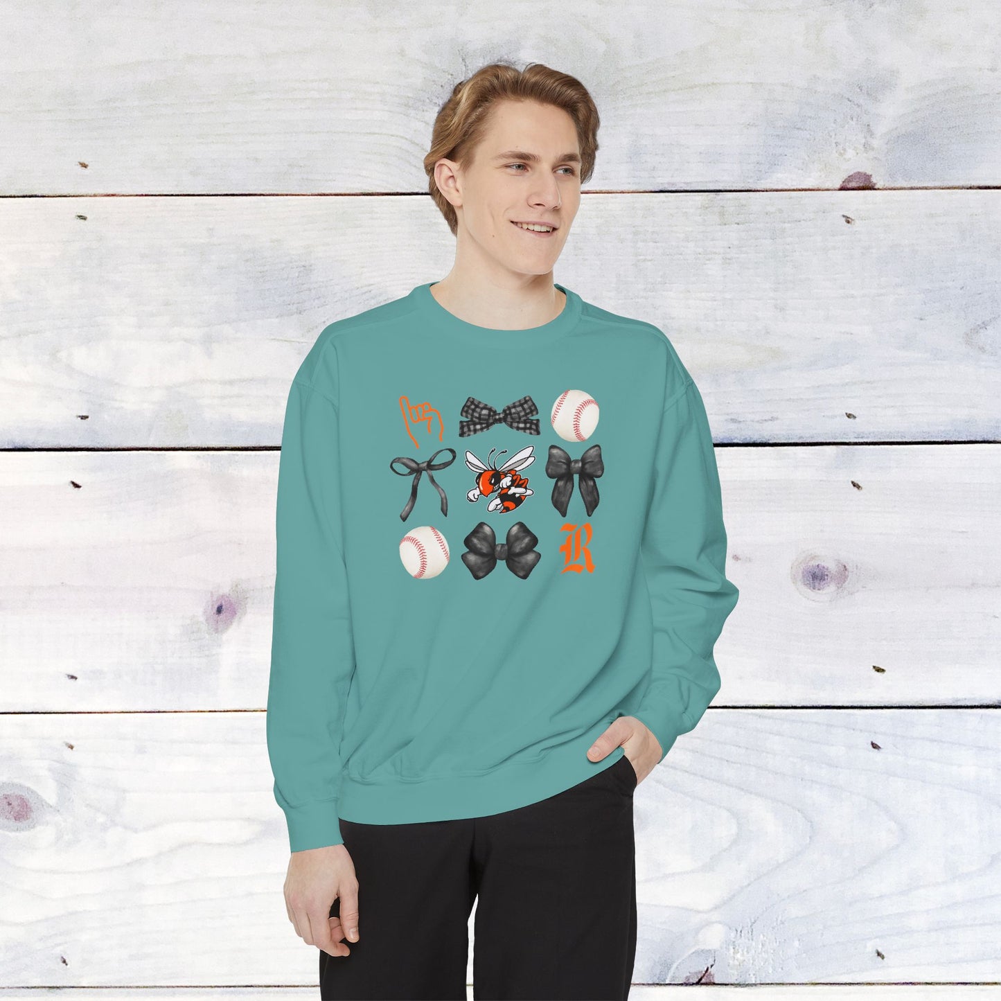 The GRID Rockwall Baseball Comfort Colors Sweater