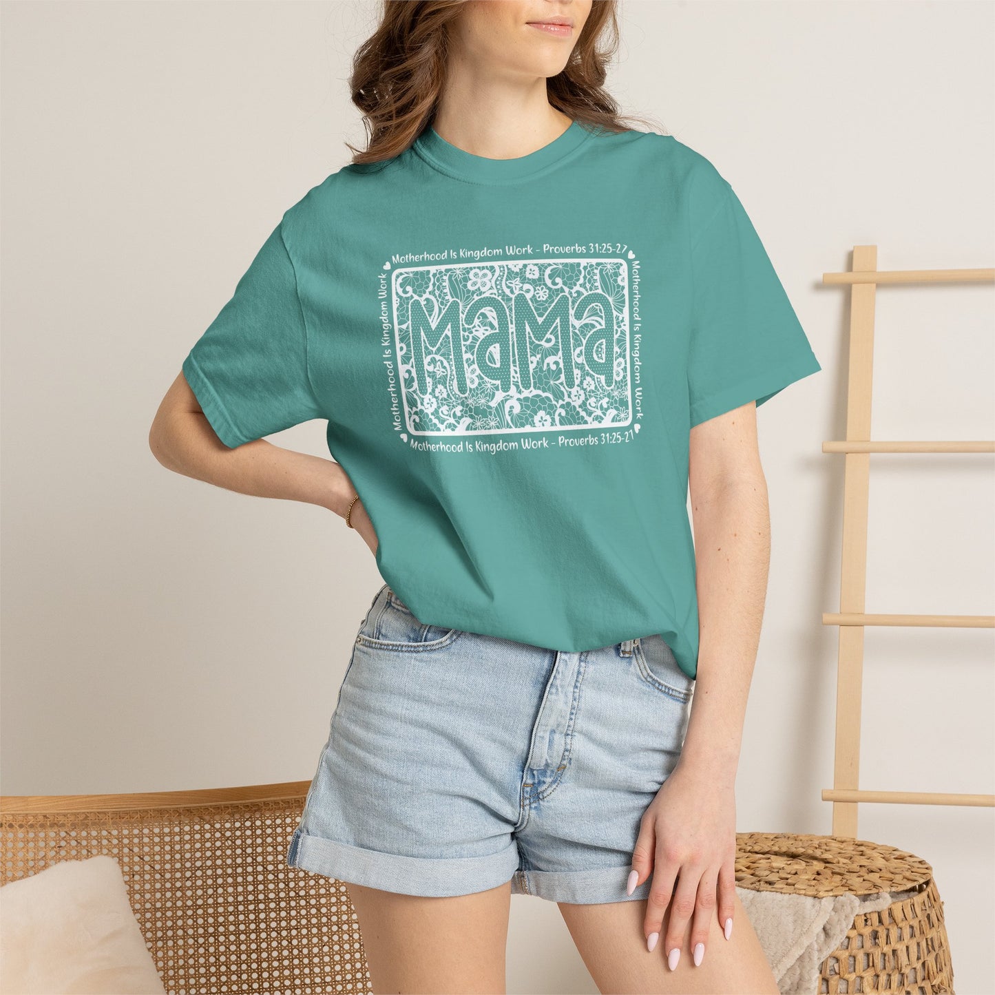 Mama Lace Comfort Colors Unisex Shirt