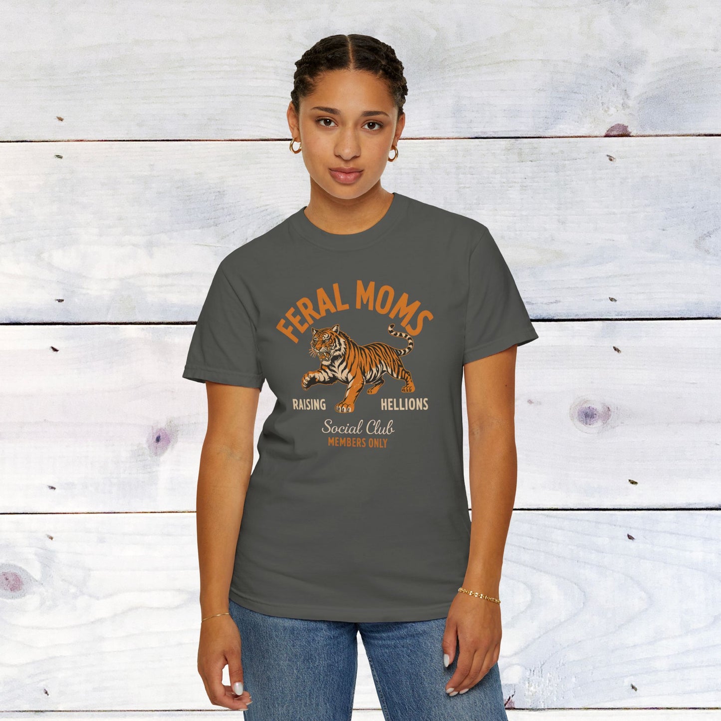 Feral Moms Comfort Colors Unisex Shirt