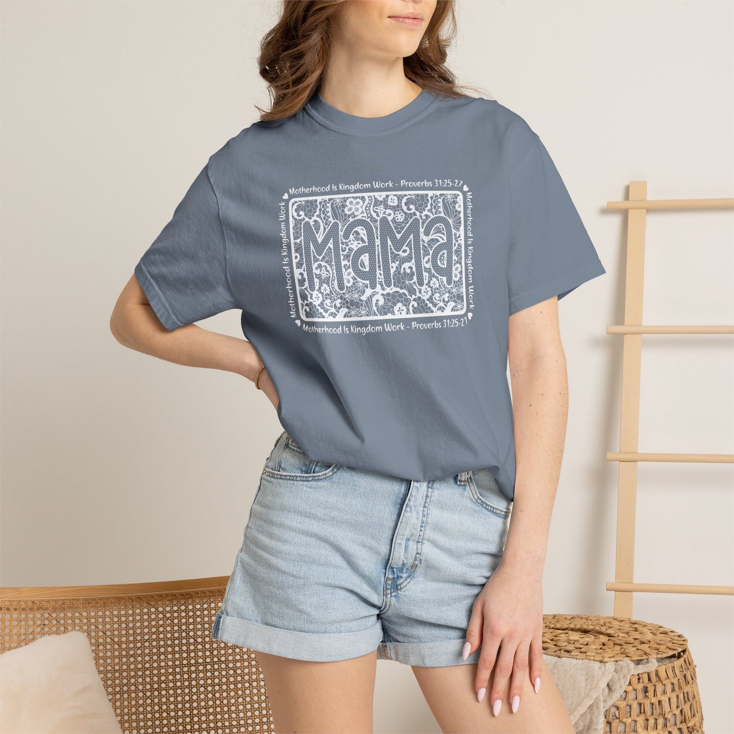 Mama Lace Comfort Colors Unisex Shirt