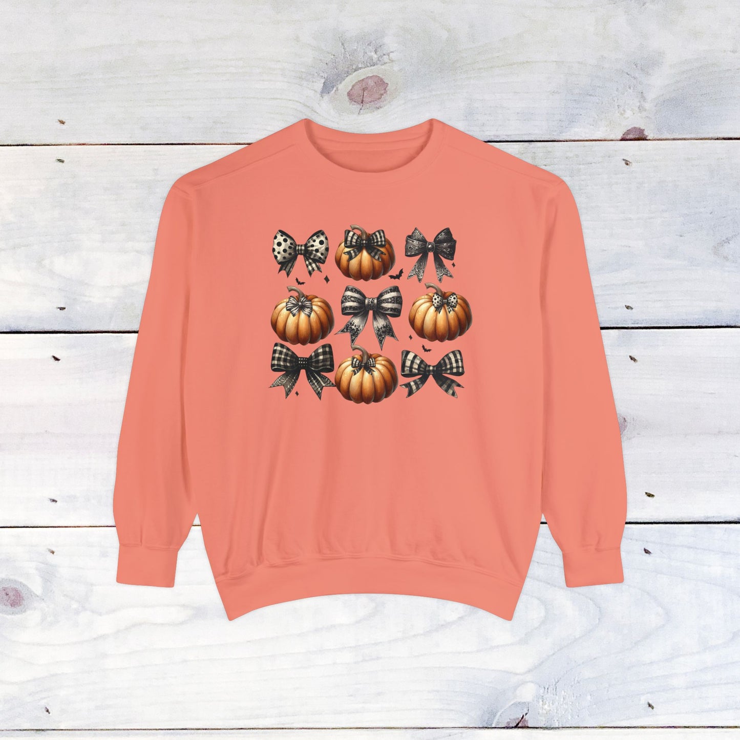 Pumkins and Bows- Comfort Colors Sweater