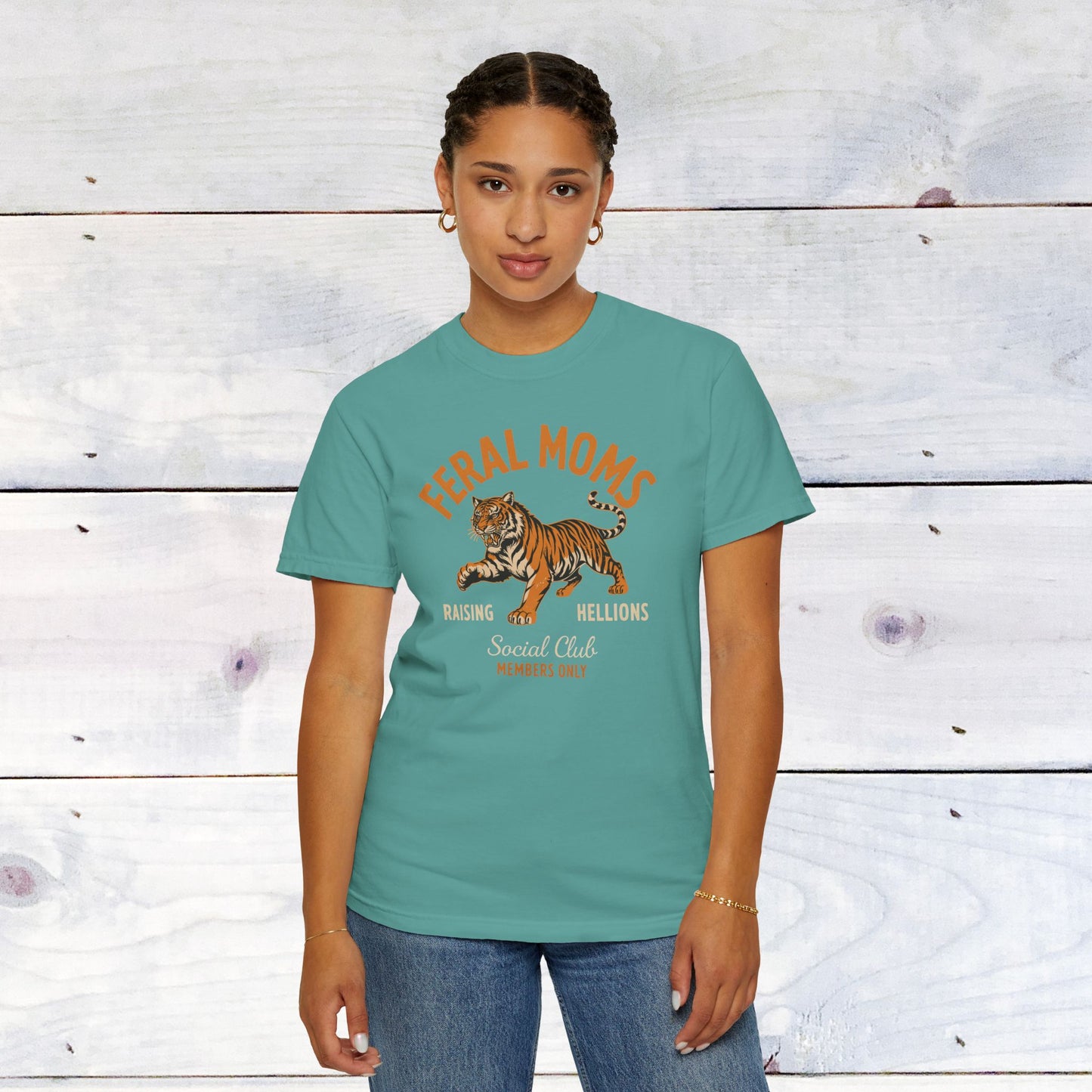 Feral Moms Comfort Colors Unisex Shirt
