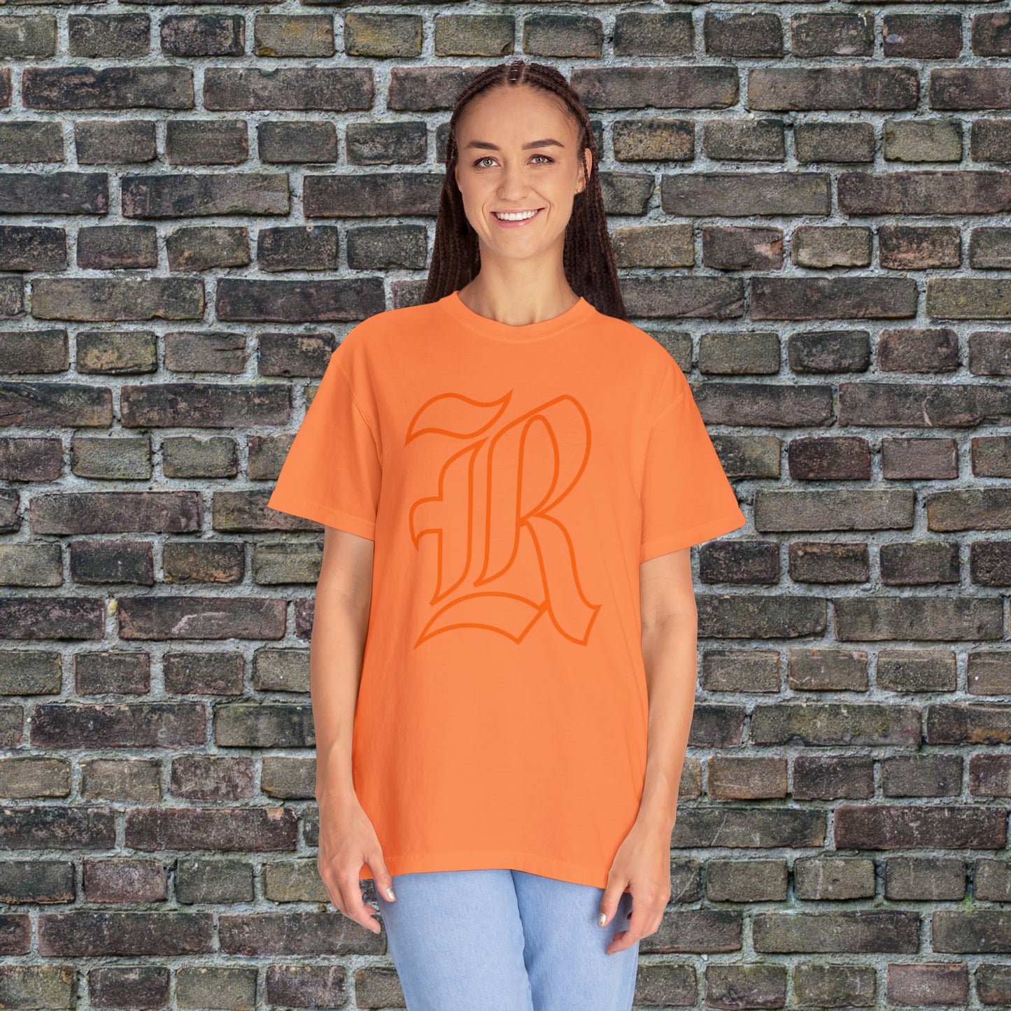 The Original Rockwall R Outline - Comfort Colors T
