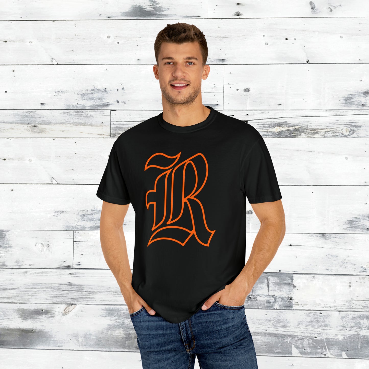 The Original Rockwall R Outline - Comfort Colors T
