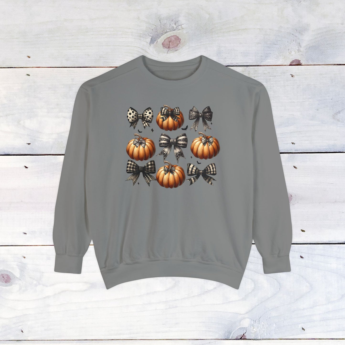 Pumkins and Bows- Comfort Colors Sweater