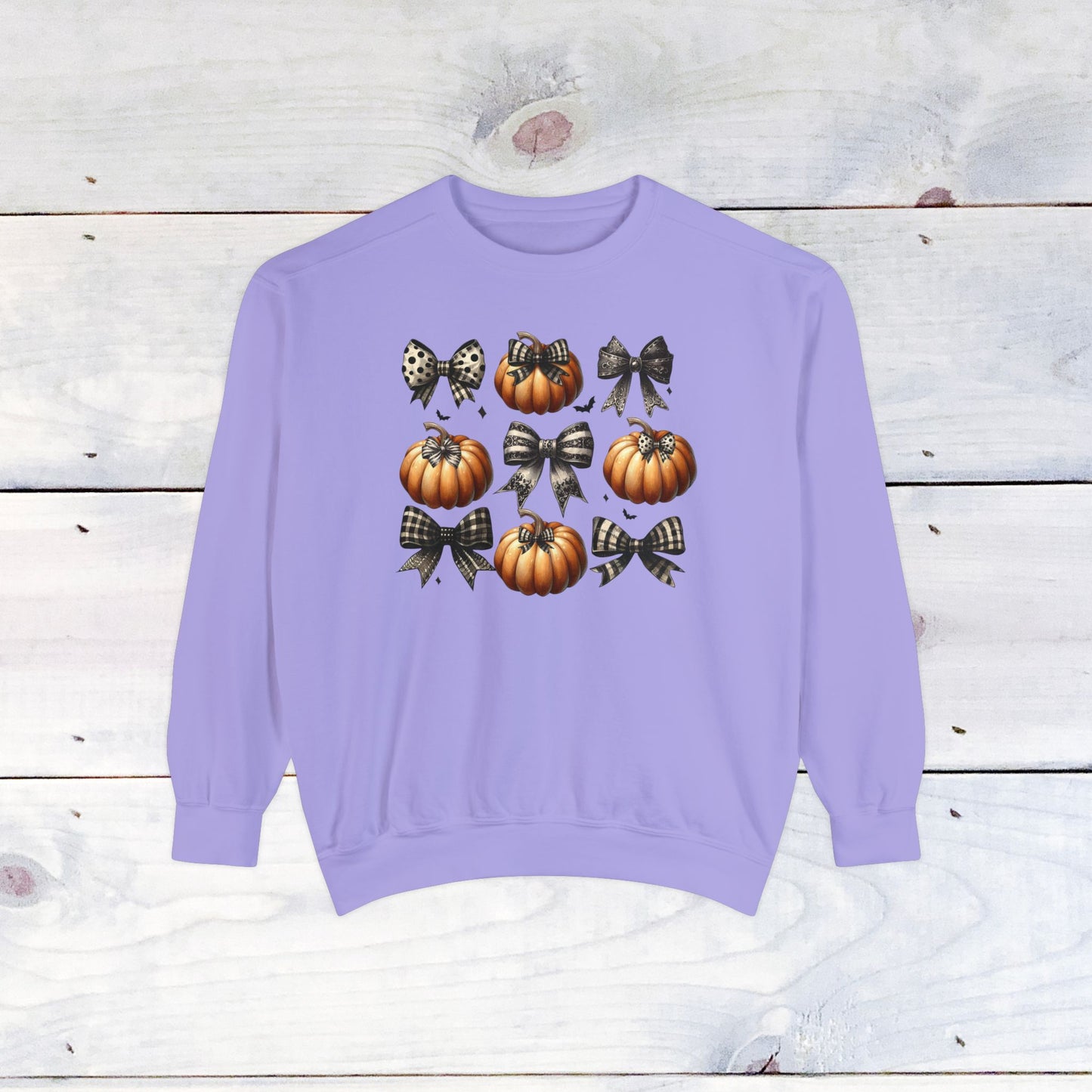 Pumkins and Bows- Comfort Colors Sweater