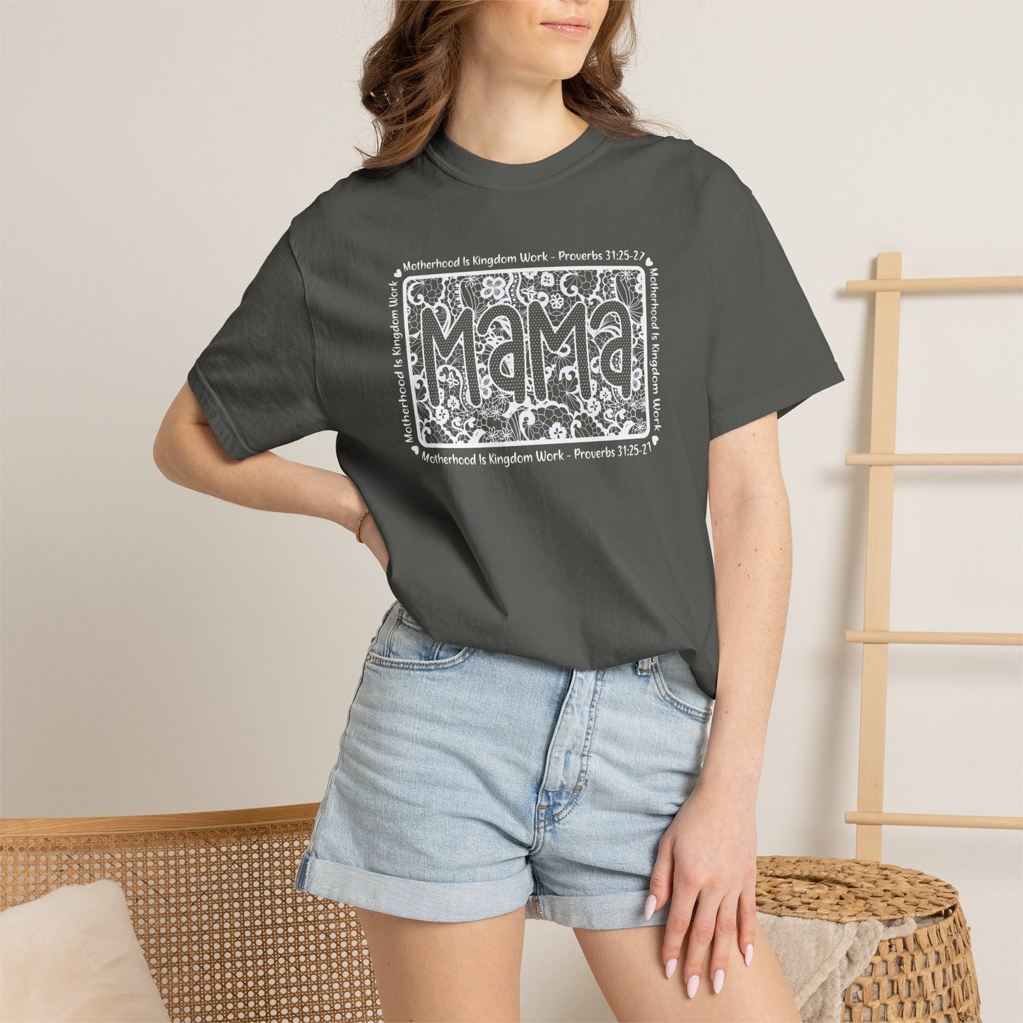 Mama Lace Comfort Colors Unisex Shirt