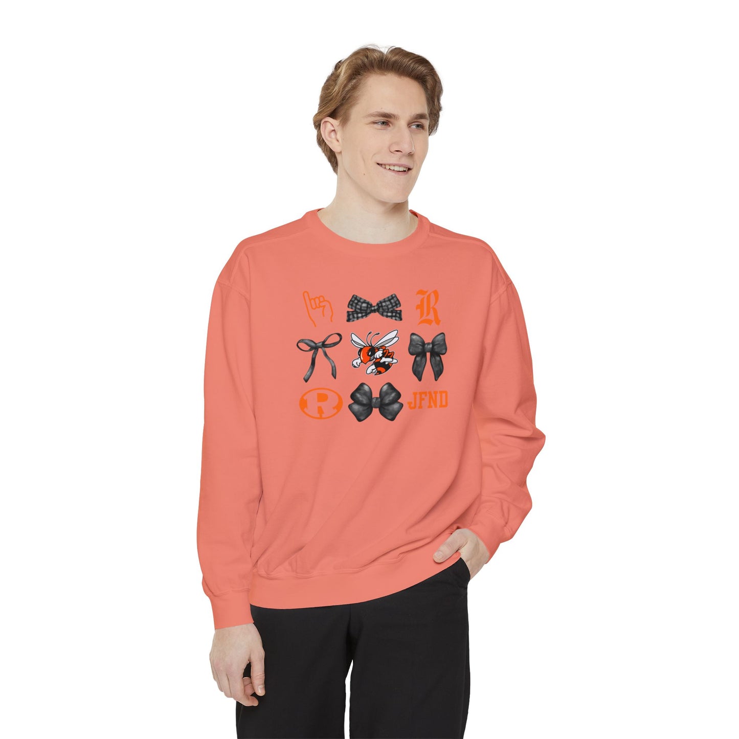 The GRID Rockwall Comfort Colors Sweater